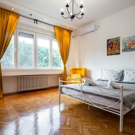 Apartment Korzo Novi Sad Eksteriør bilde