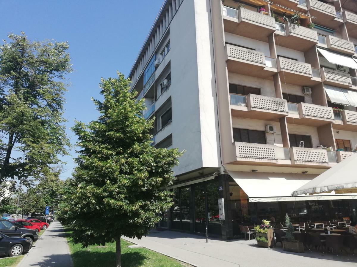 Apartment Korzo Novi Sad Eksteriør bilde