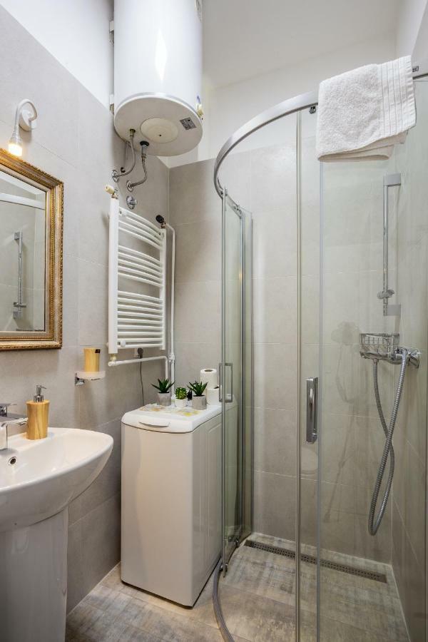 Apartment Korzo Novi Sad Eksteriør bilde